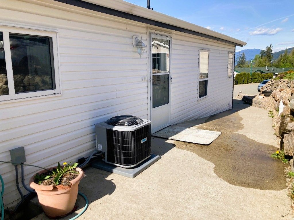 listing image 16514654225995653666