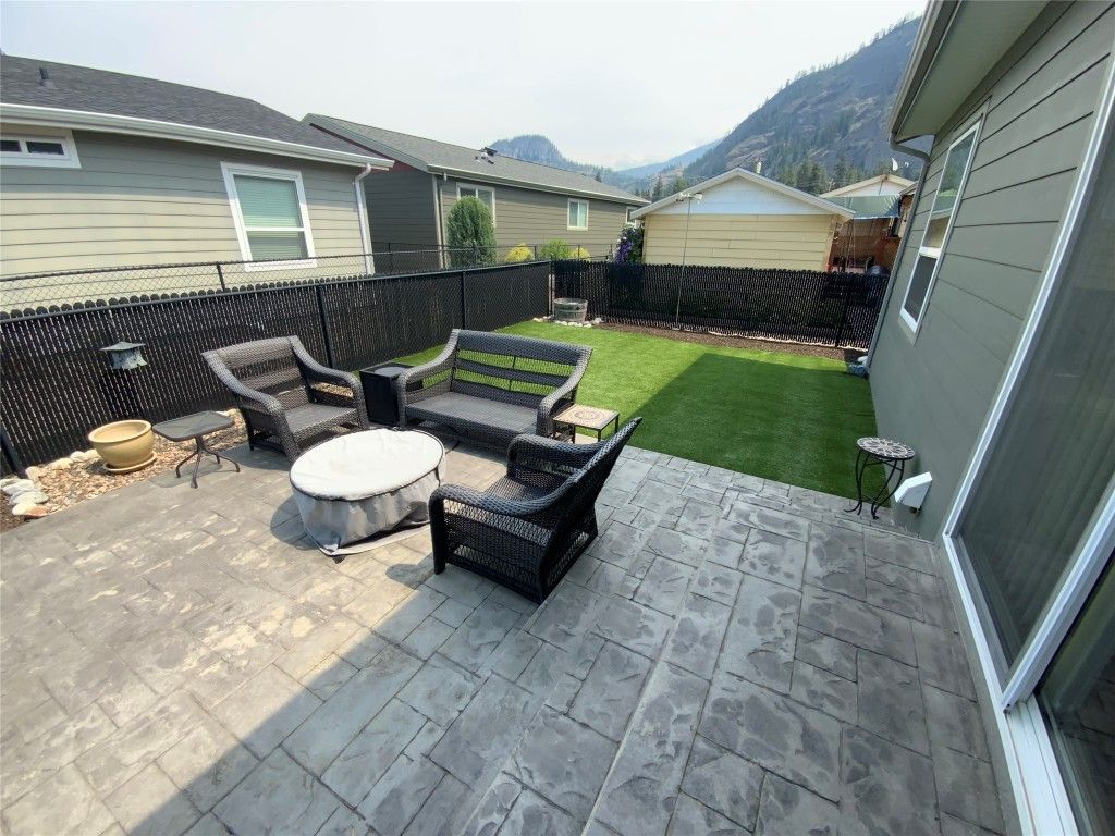 listing image 16511770914267383007