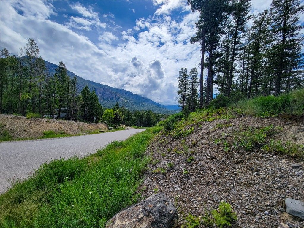 listing image 16518939455323595654