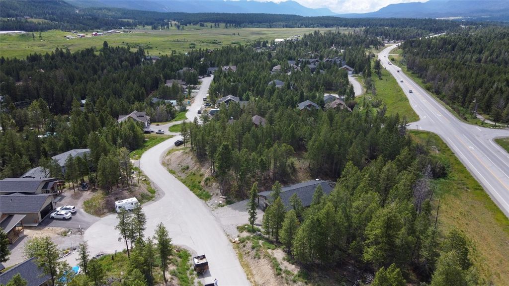 listing image 16516528241841365744