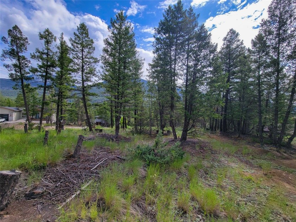 listing image 16513598252259671332