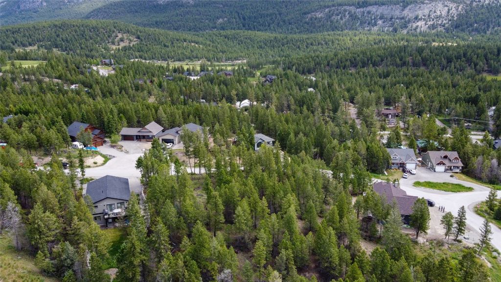 listing image 16514421751364229865