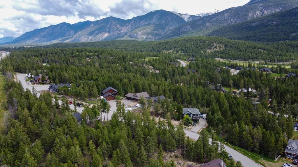 listing image 16515397270839874147