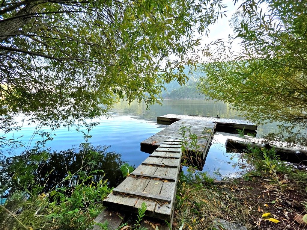 listing image 16514960729252378804