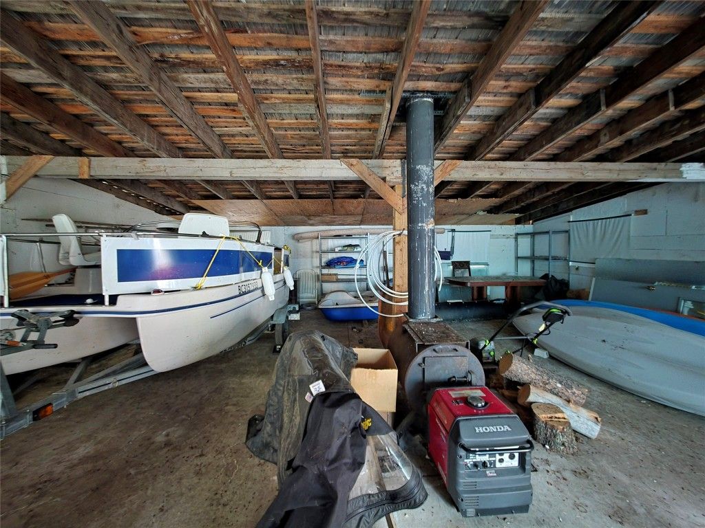 listing image 16514756489272023313