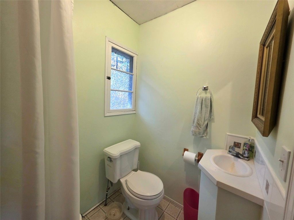 listing image 16518709325132740976