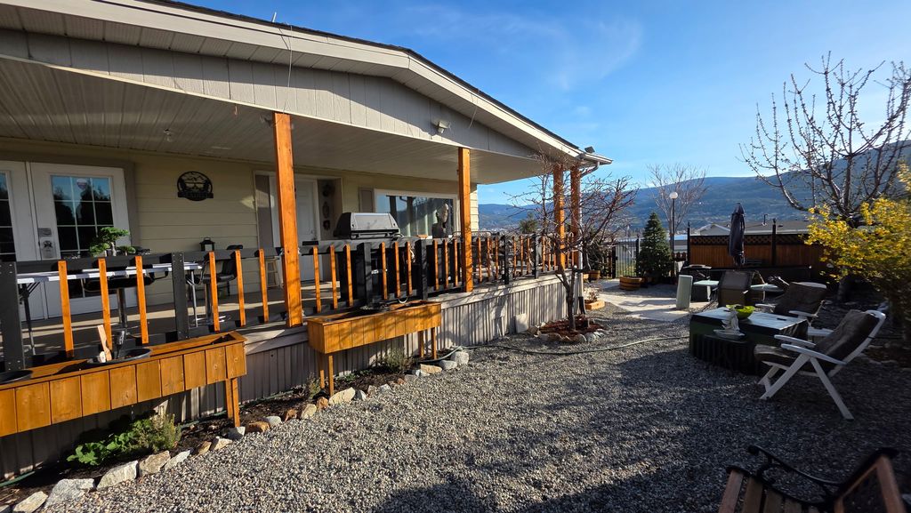 listing image 16519675832523910662