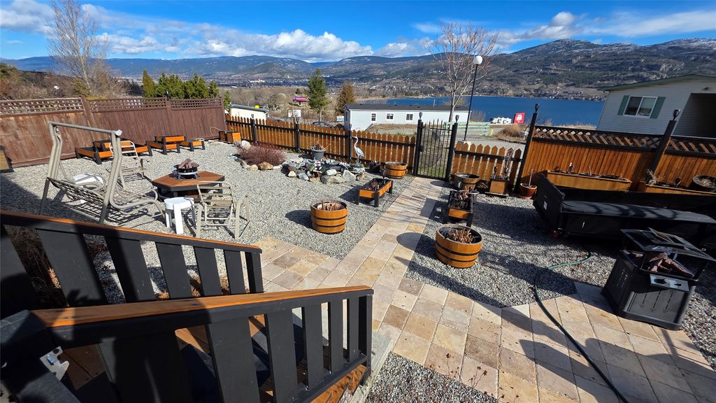 listing image 16519084507100606328