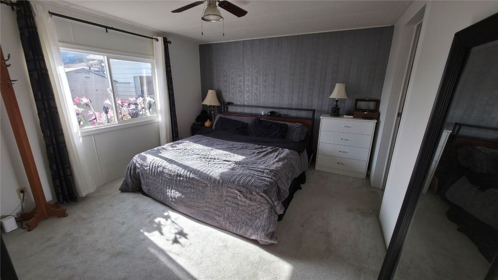 listing image 16514882210292734316