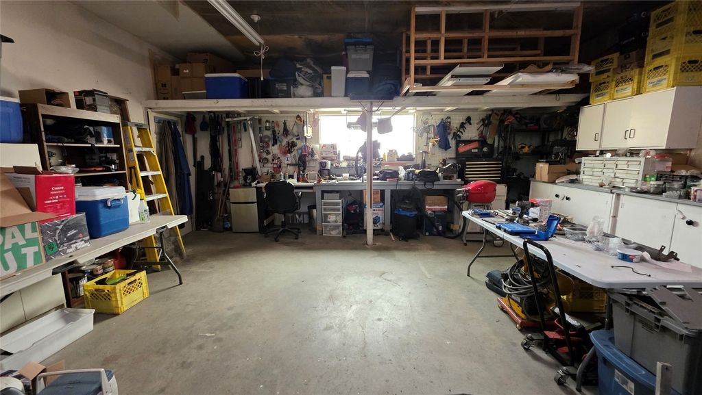 listing image 16518969388541905620