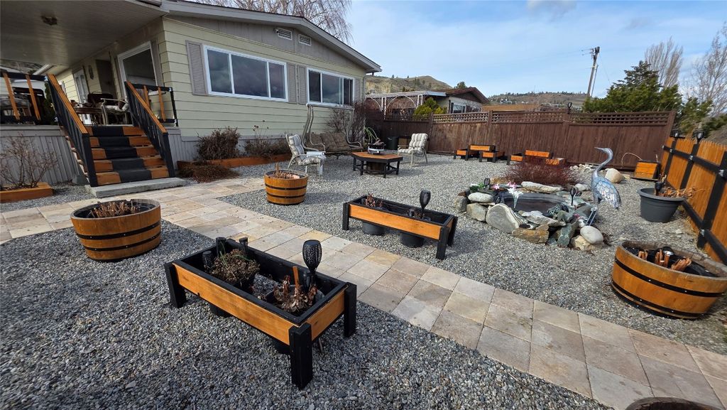 listing image 16511465652492586060