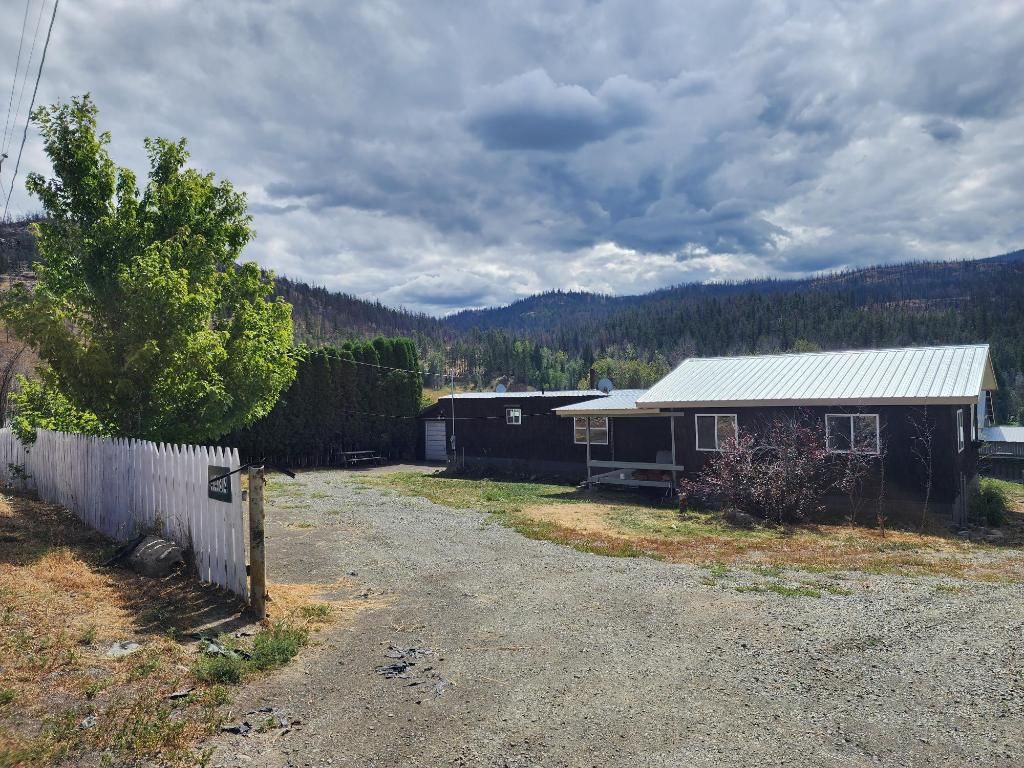 listing image 16516039087716800132