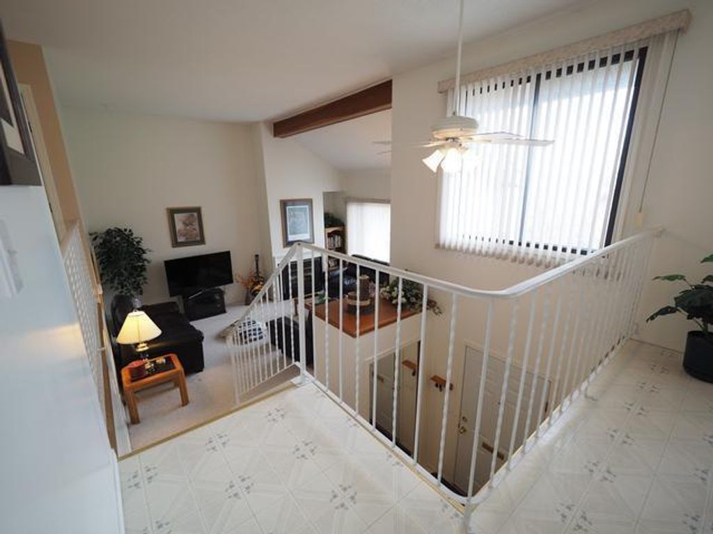 listing image 16517382567317015237