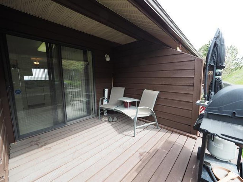 listing image 16519415035349657656