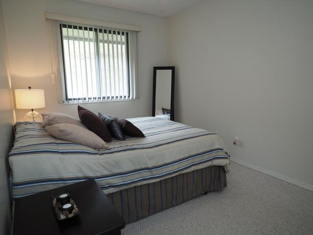 listing image 16517807494072232754