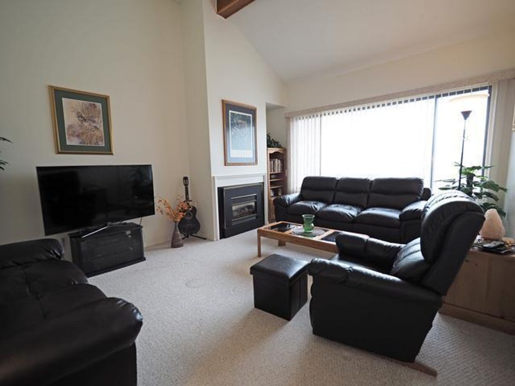 listing image 16514420766621202284