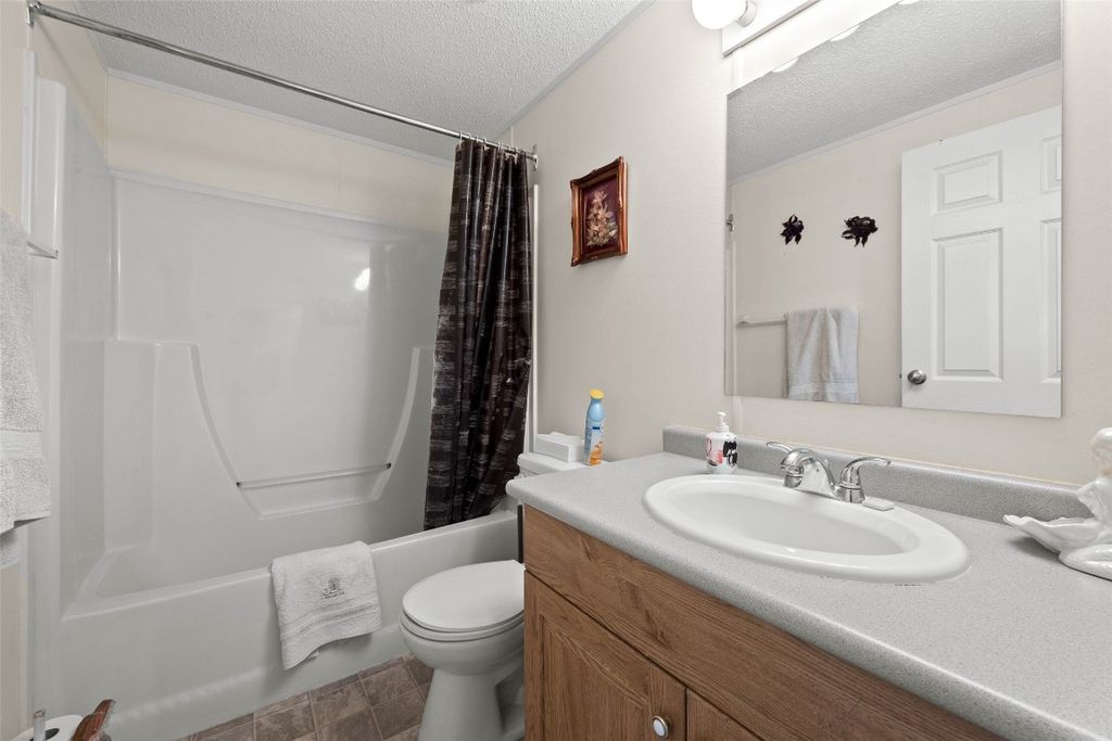 listing image 16511603096436159760