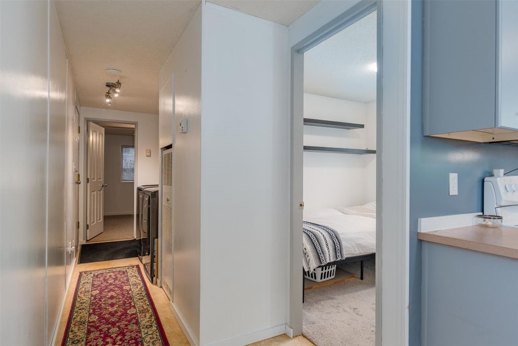 listing image 16517090116674183219