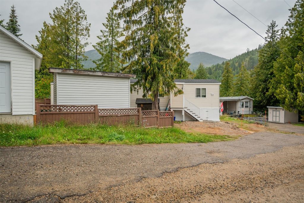 listing image 16514871095688818471