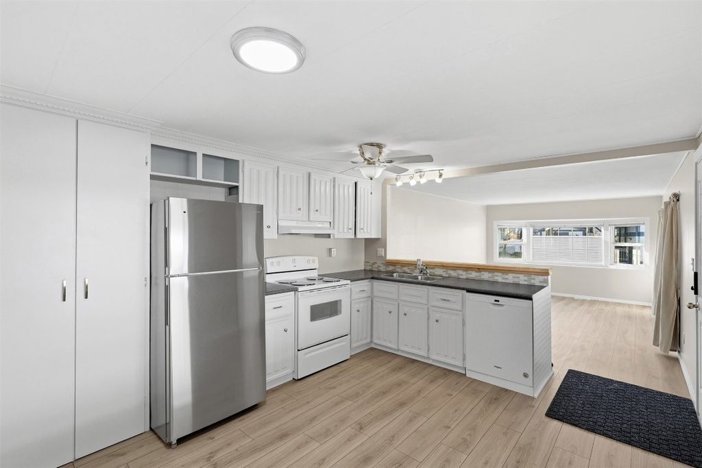 listing image 16516630687249801198