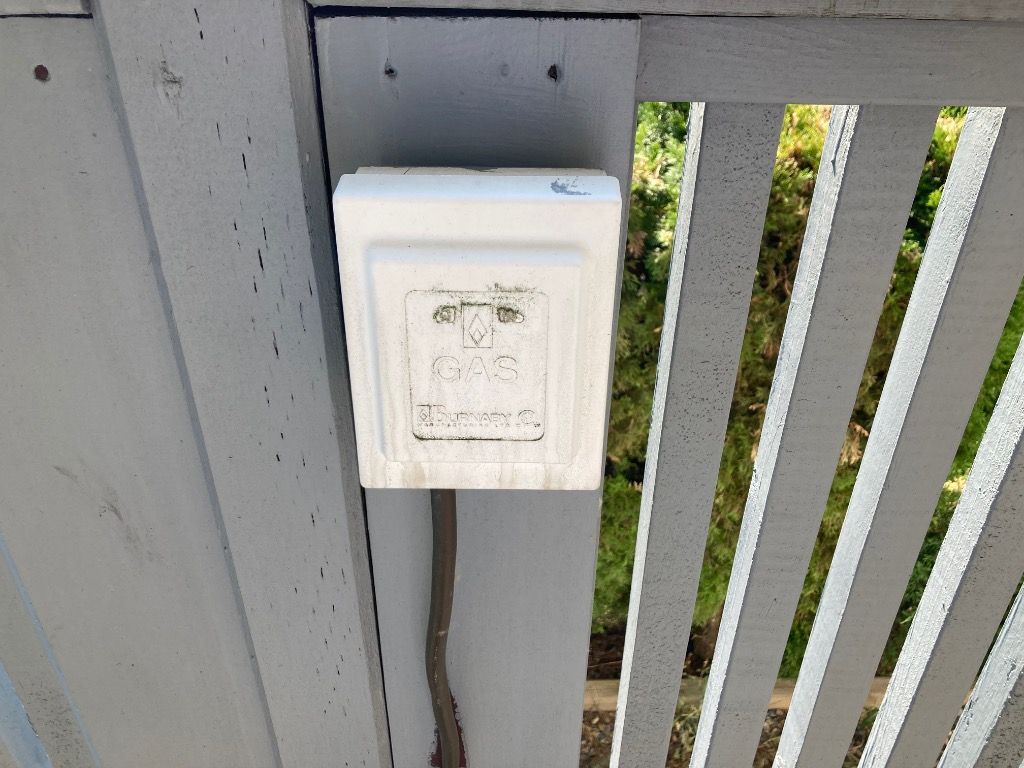 listing image 16513363489597666388