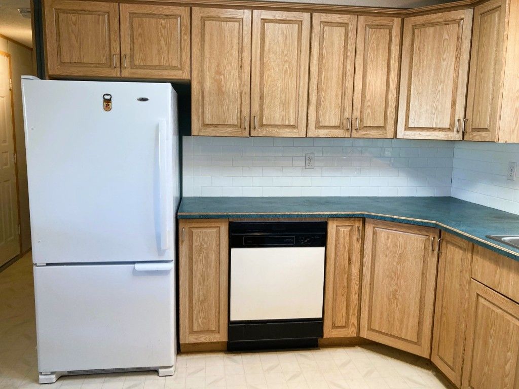 listing image 16513410615050590457