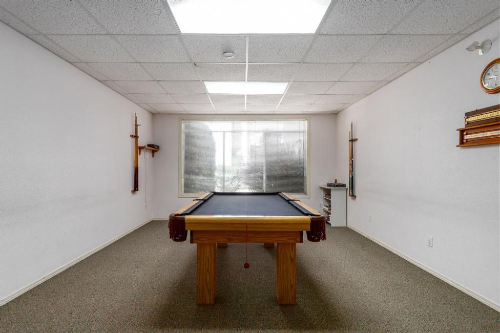 listing image 16514666816049123582