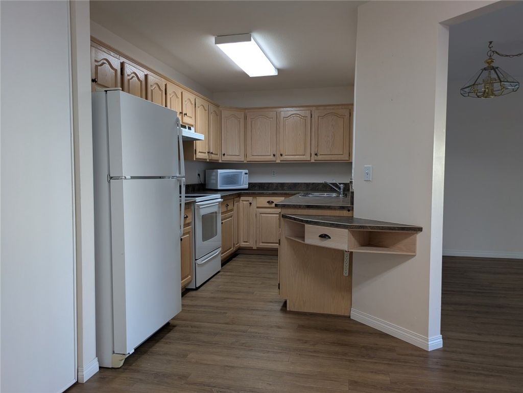 listing image 16510249542108942877