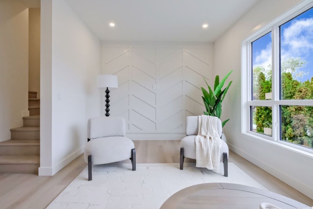 listing image 16514827639885585702