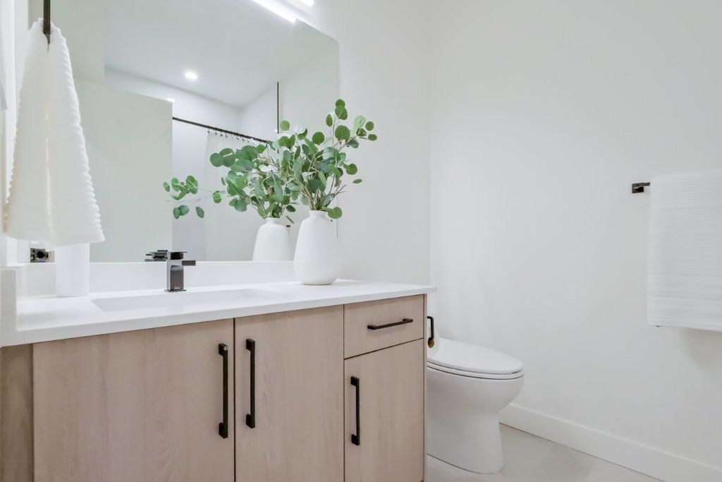 listing image 16512827145334128409