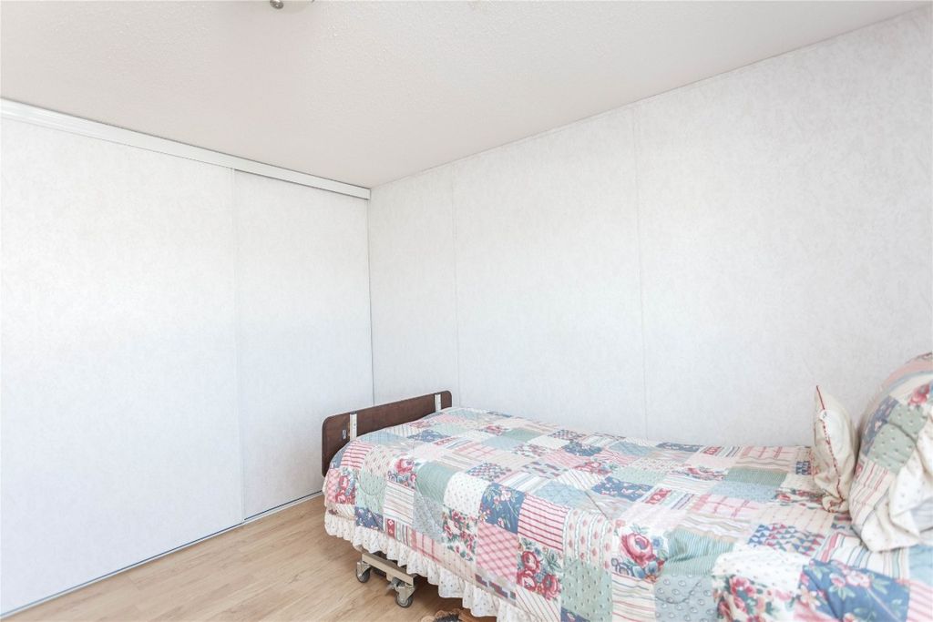 listing image 16510720119629710295