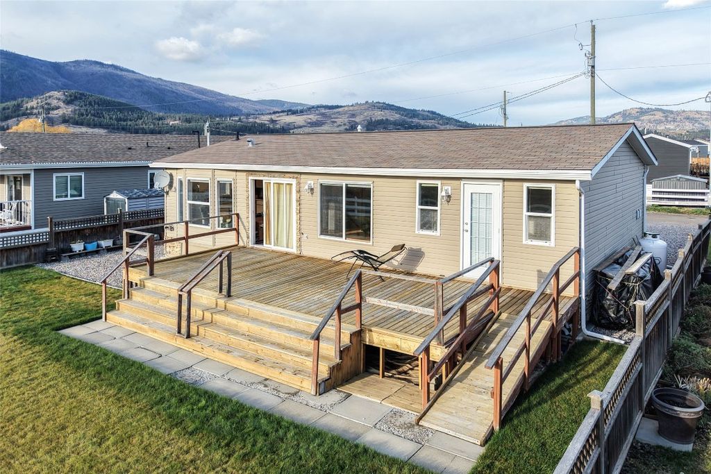 listing image 16512282860395250337