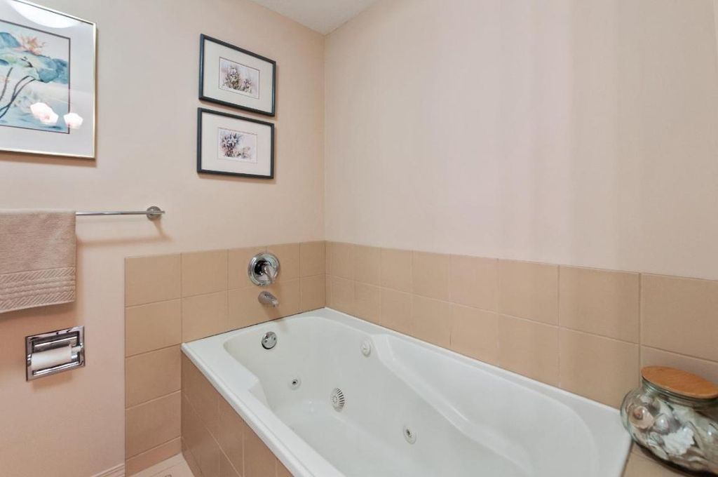 listing image 16513256865628