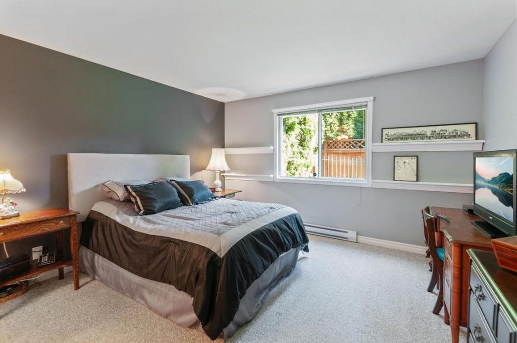 listing image 16513461106130