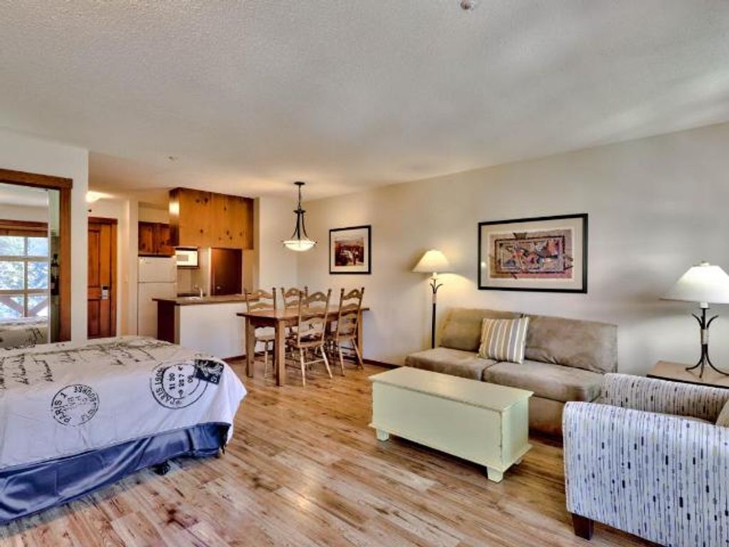listing image 16518505110997466634
