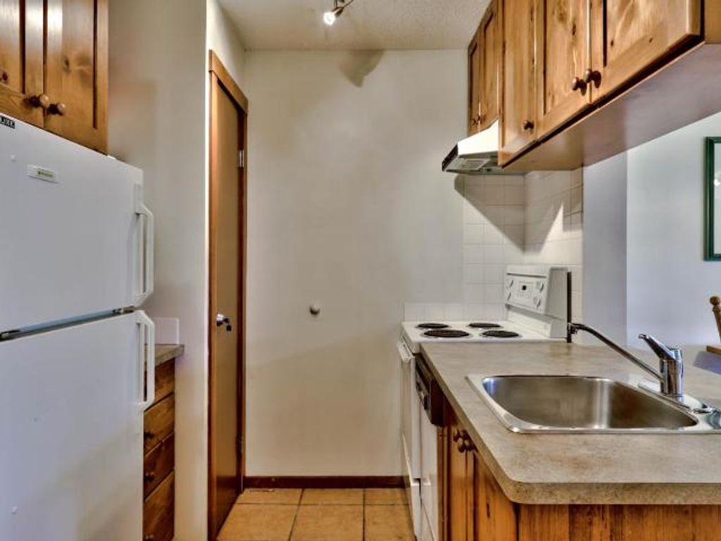 listing image 16515314494734344740