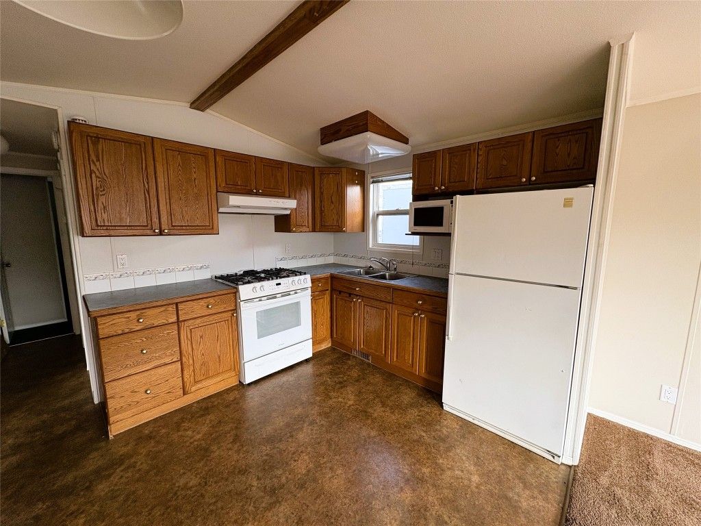 listing image 16519590250316356203