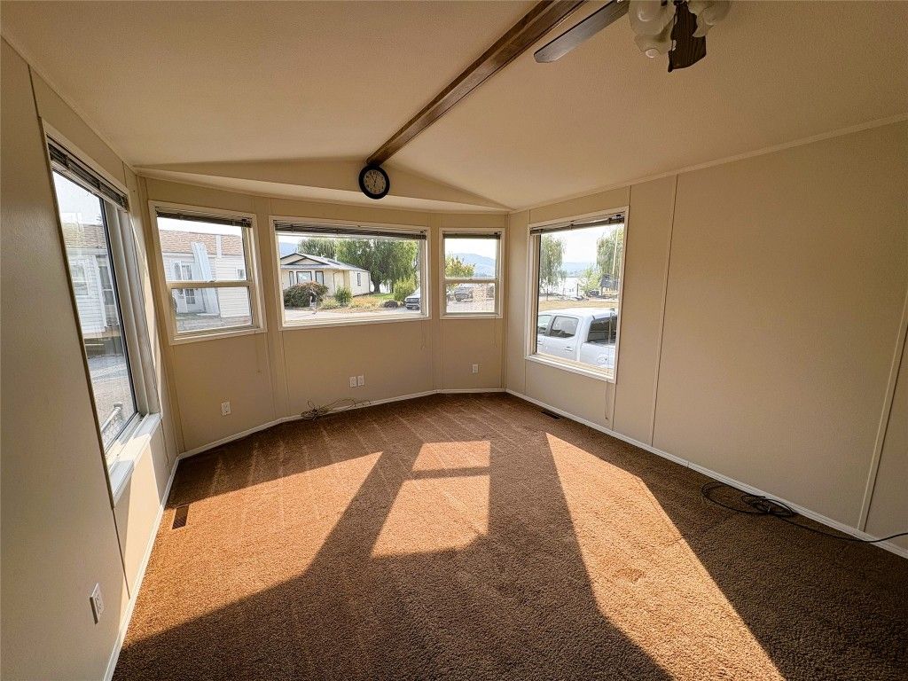 listing image 16517707952698504581