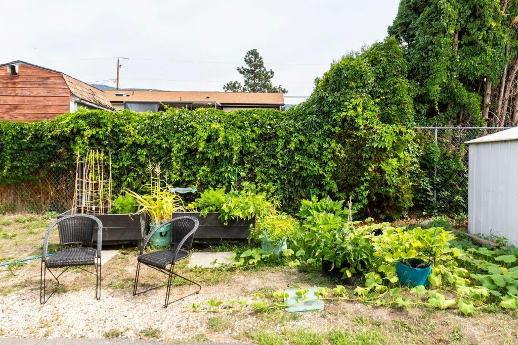 listing image 16510739371443207792