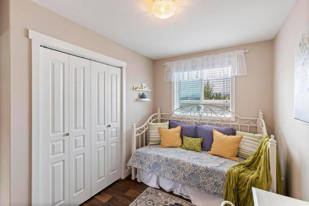 listing image 16516667513762659602