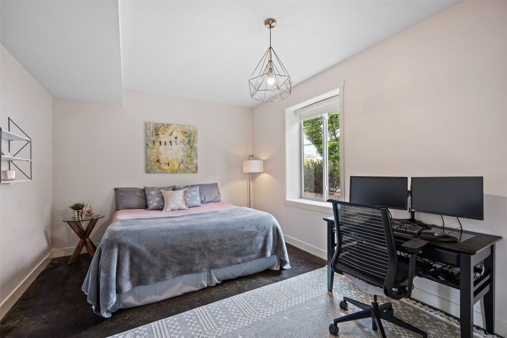 listing image 16511646685106033438