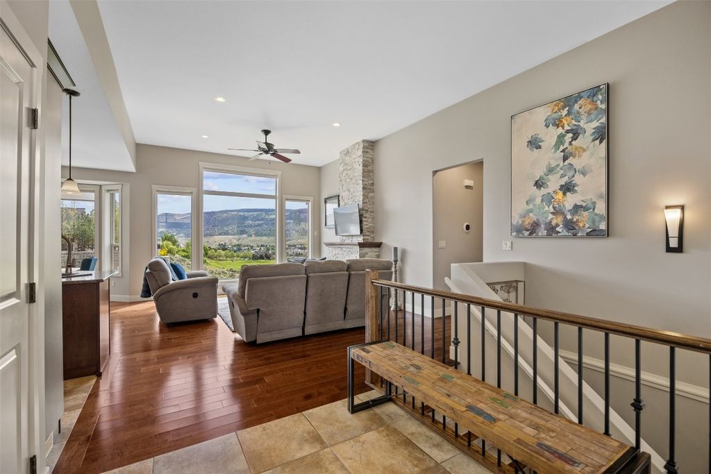 listing image 16513998461164050871