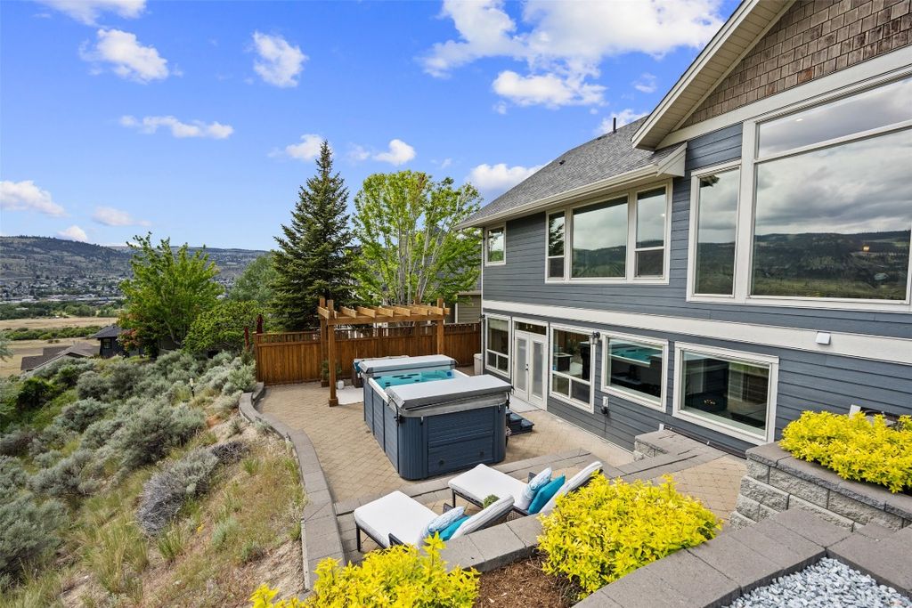 listing image 16511584298913414951