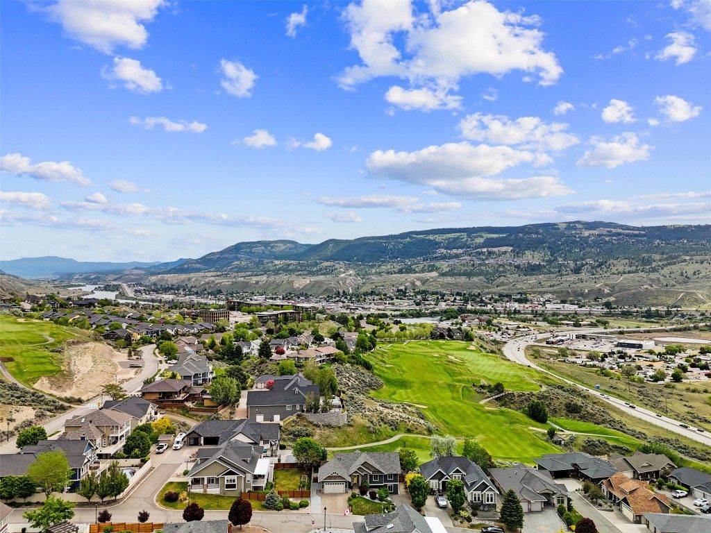 listing image 16518114286960501095