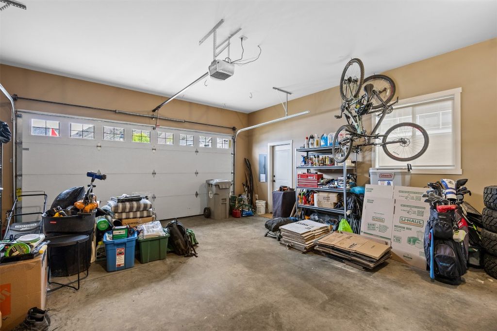 listing image 16513712621518355795