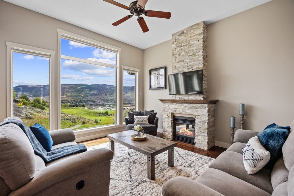 listing image 16519794092464944982