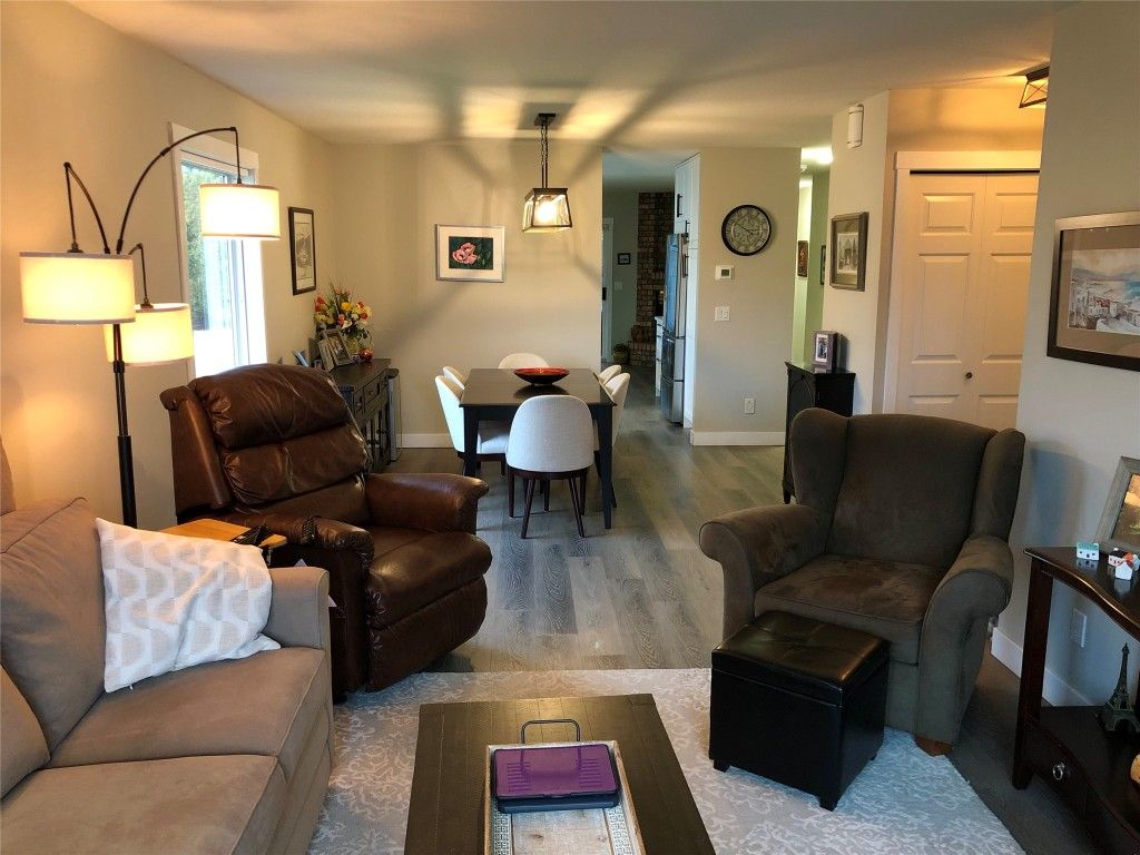 listing image 16513863263490641968