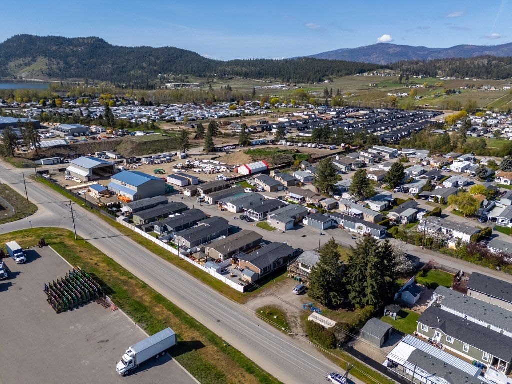 listing image 16510805665641473104