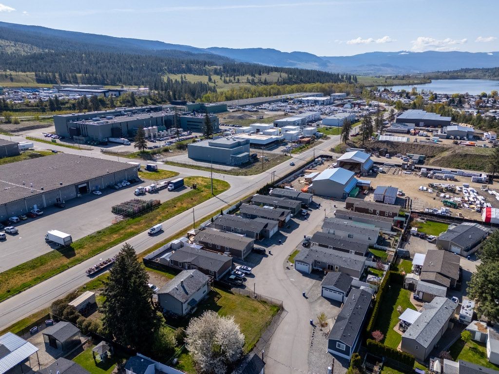 listing image 16518627168664710256