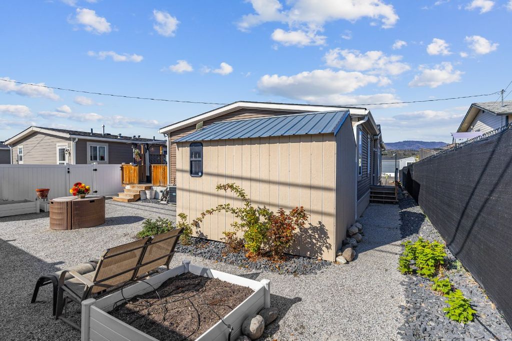 listing image 16513281137269719433